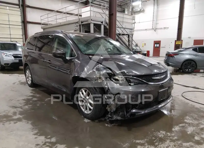 2021 Chrysler VOYAGER фото