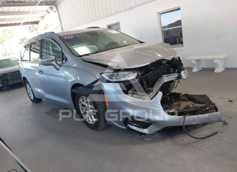 2021 Chrysler PACIFICA photo