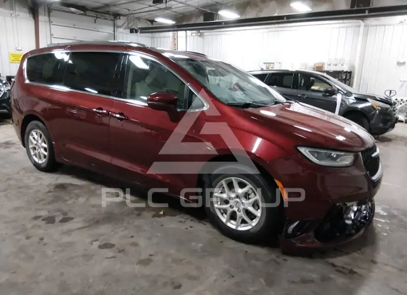 2021 Chrysler PACIFICA photo