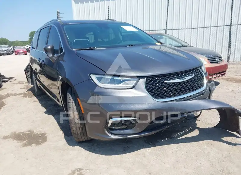 2021 Chrysler PACIFICA photo