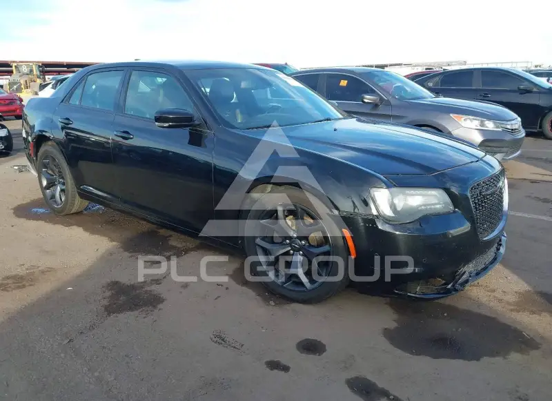 2021 Chrysler 300 фото