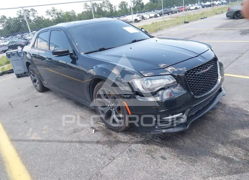 2021 Chrysler 300 фото