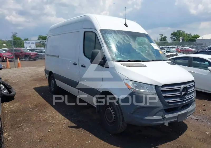 2021 Mercedes Benz Sprinter photo