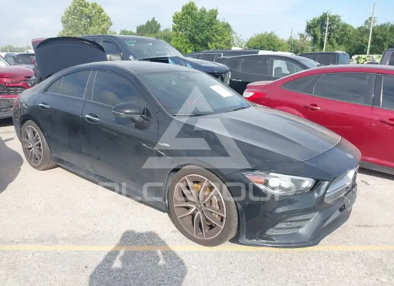 2021 Mercedes Benz CLA 35 AMG фото