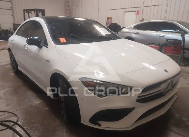 2021 Mercedes Benz CLA 35 AMG photo