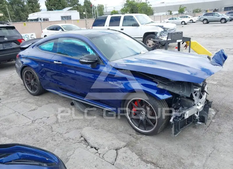 2021 Mercedes Benz C 63 AMG фото