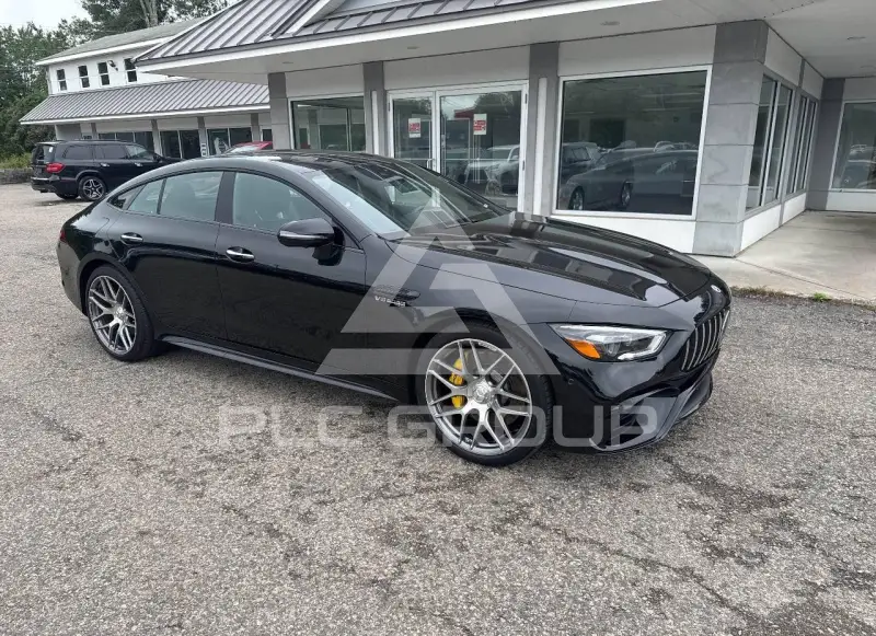 2021 Mercedes Benz GT photo
