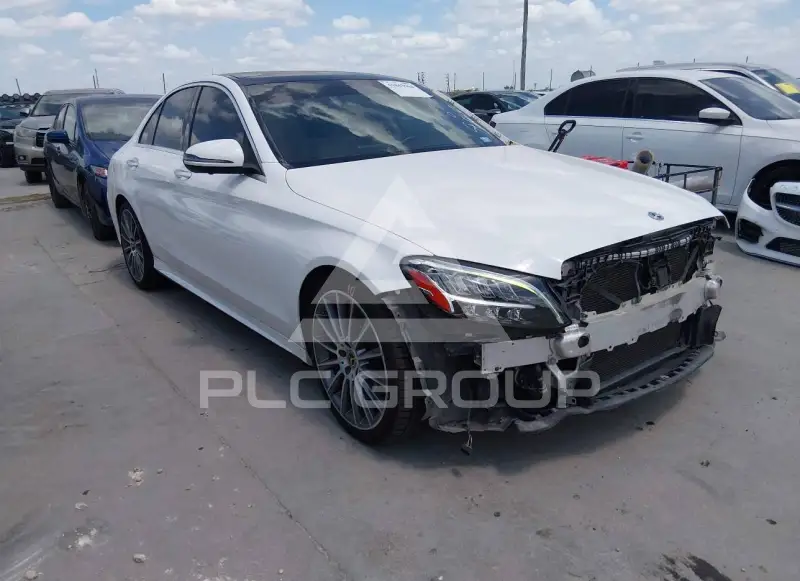 2021 Mercedes Benz C 300 фото