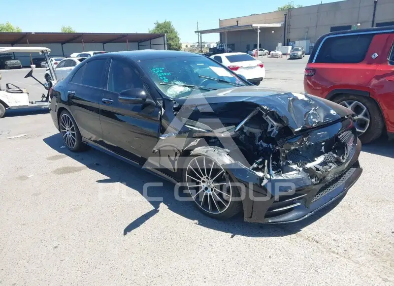 2021 Mercedes Benz C 300 фото