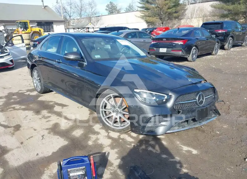 2021 Mercedes Benz E 350 фото