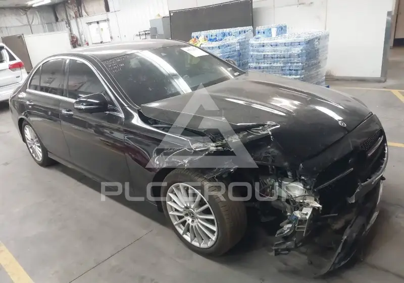 2021 Mercedes Benz E 350 фото