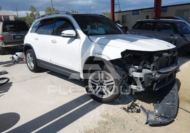 2021 Mercedes Benz GLB 250 фото