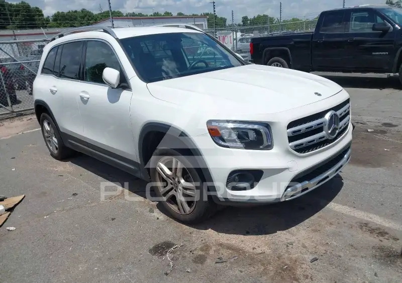 2021 Mercedes Benz GLB 250 фото