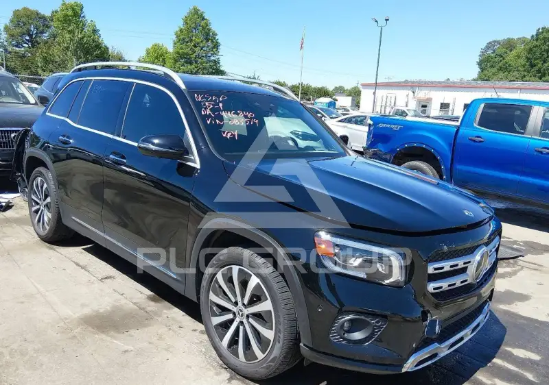 2021 Mercedes Benz GLB 250 фото