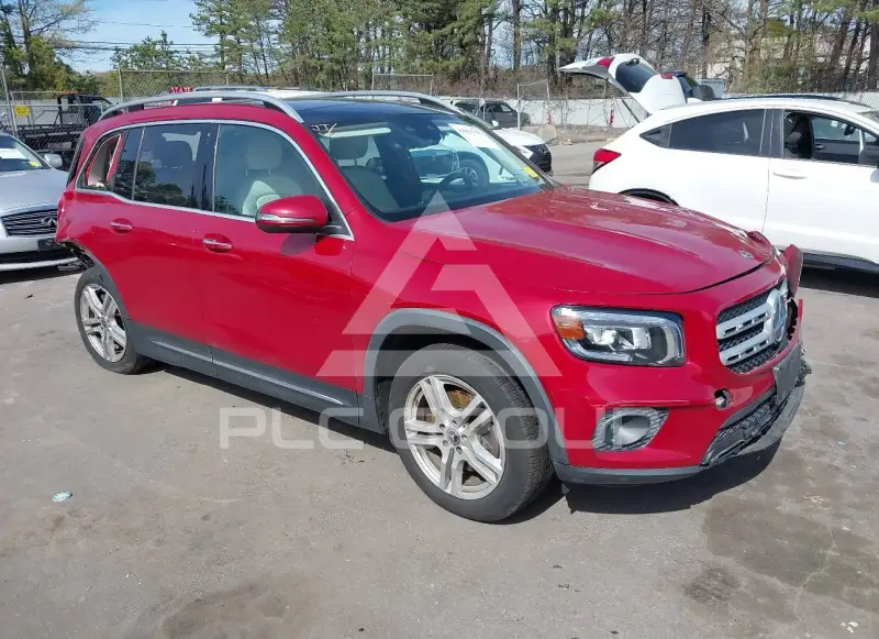 2021 Mercedes Benz GLB 250 фото