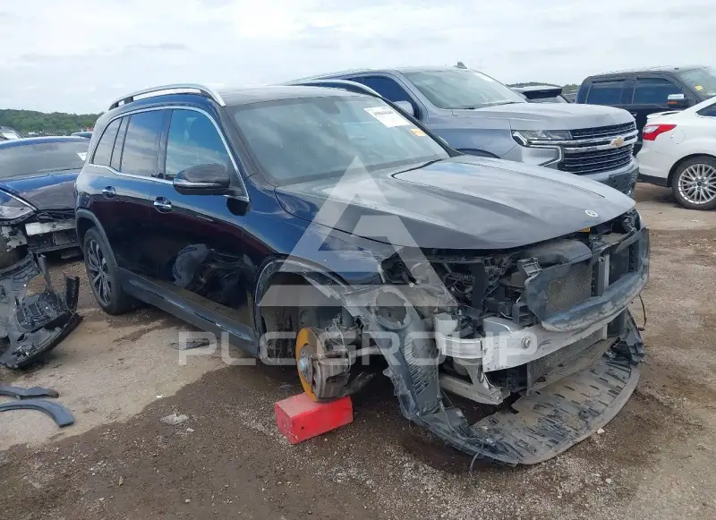 2021 Mercedes Benz GLB 250 фото