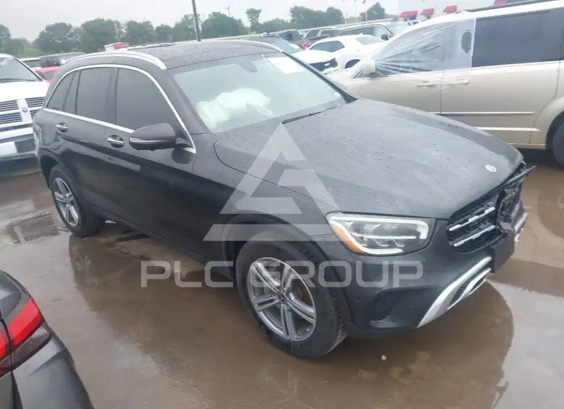 2021 Mercedes Benz GLC 300 фото
