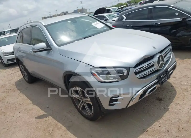 2021 Mercedes Benz GLC 300 photo