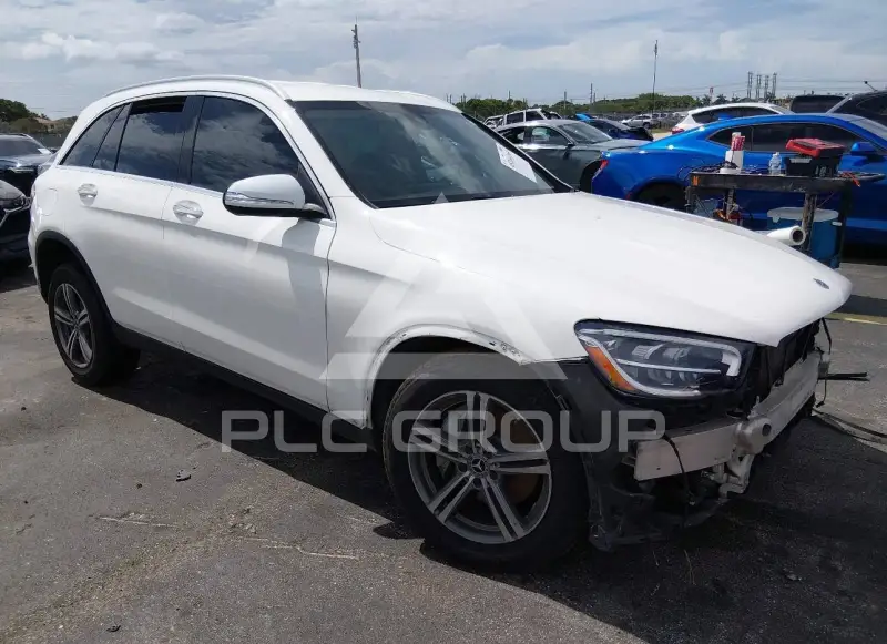 2021 Mercedes Benz GLC 300 фото