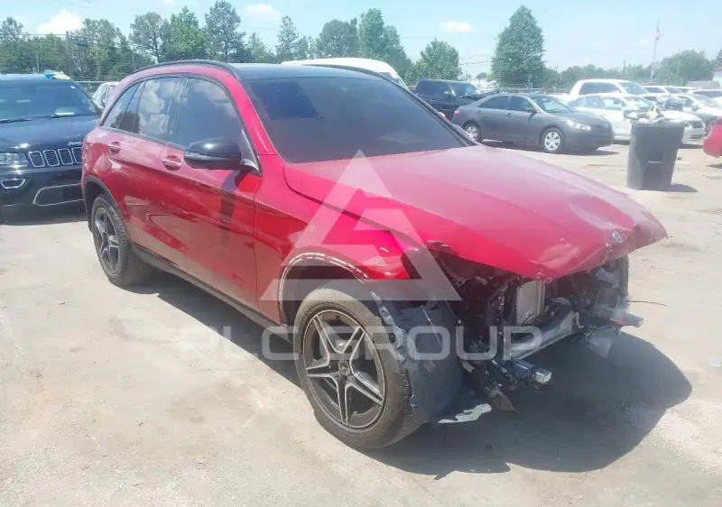 2021 Mercedes Benz GLC 300 фото