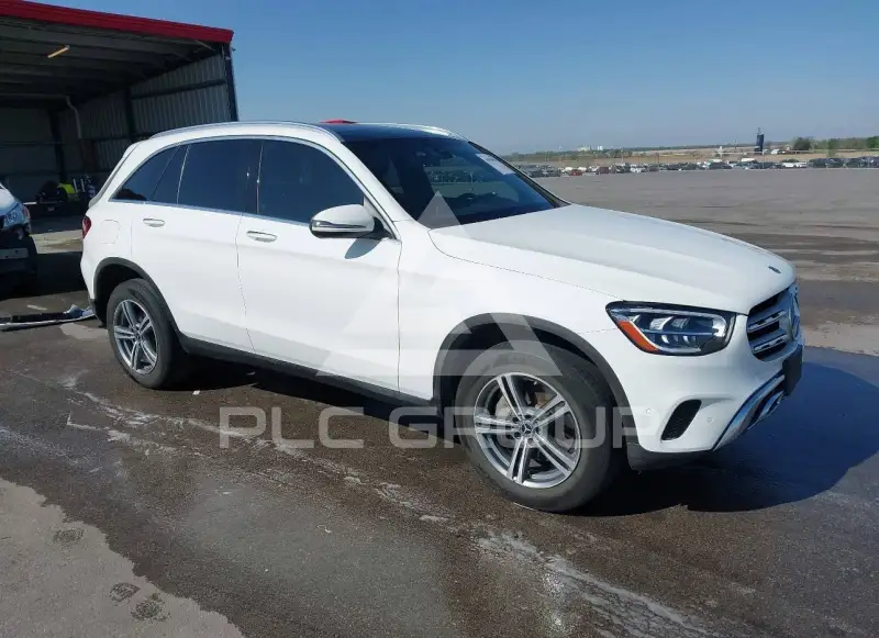 2021 Mercedes Benz GLC 300 фото