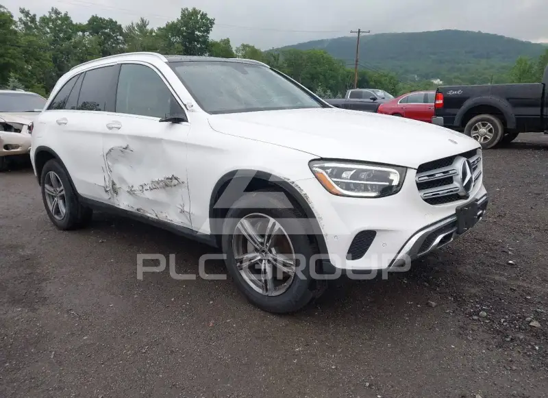 2021 Mercedes Benz GLC 300 photo
