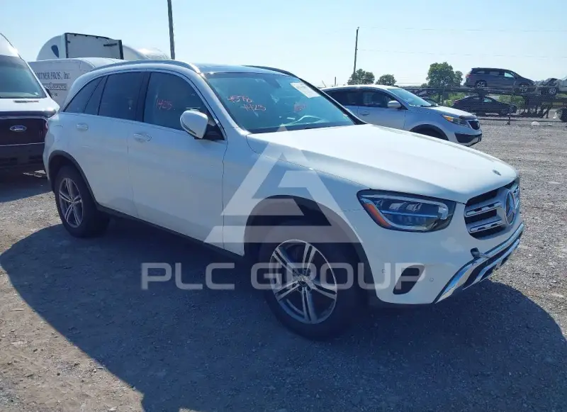 2021 Mercedes Benz GLC 300 фото