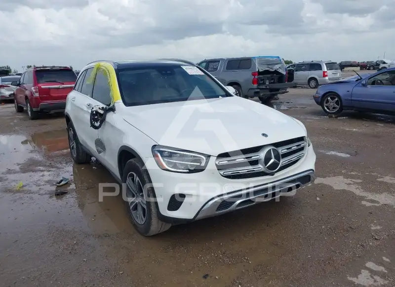 2021 Mercedes Benz GLC 300 фото