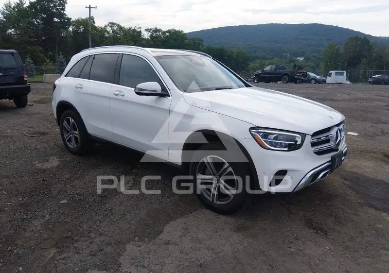 2021 Mercedes Benz GLC 300 photo