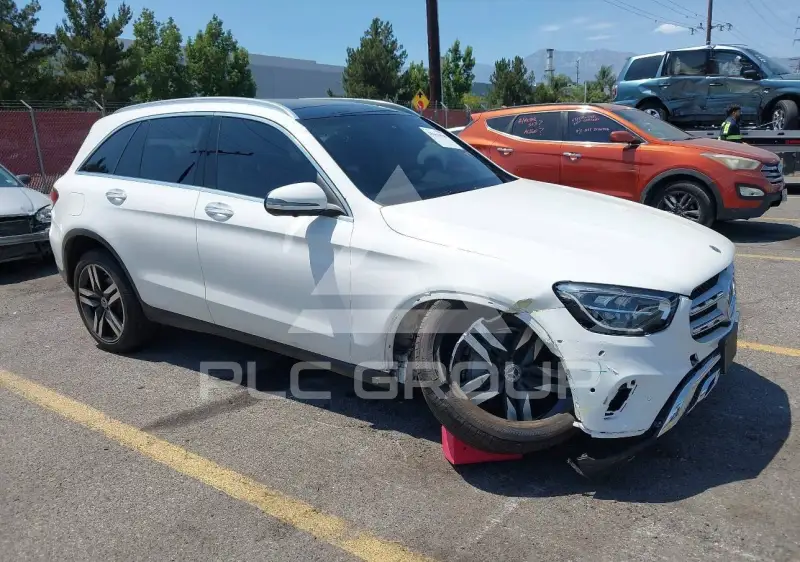 2021 Mercedes Benz GLC 300 фото