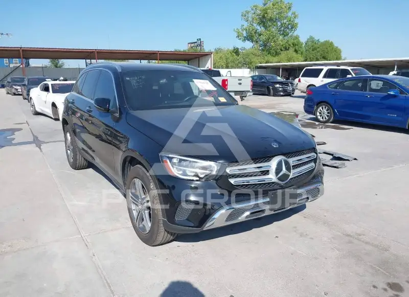 2021 Mercedes Benz GLC 300 фото