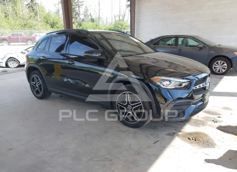 2021 Mercedes Benz GLA 250 photo