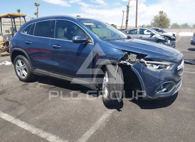 2021 Mercedes Benz GLA 250 фото