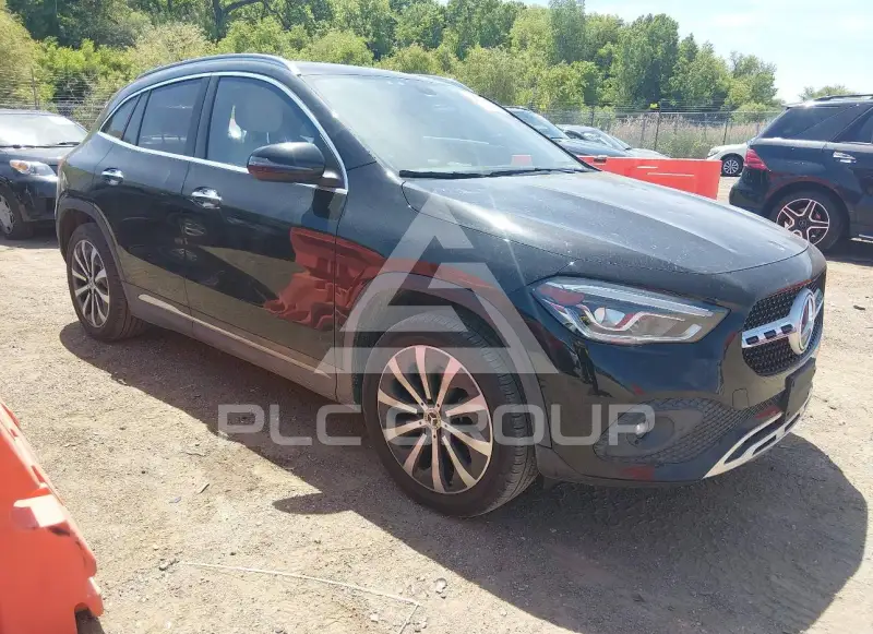 2021 Mercedes Benz GLA 250 фото