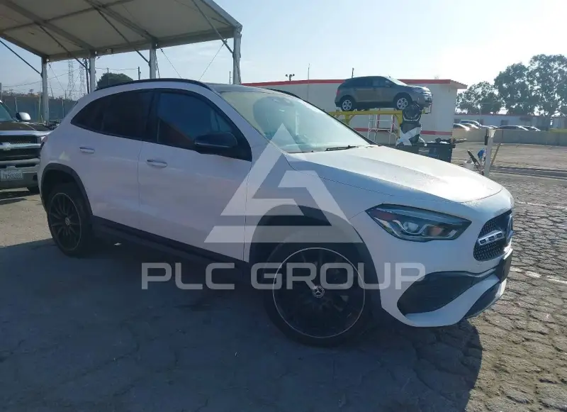 2021 Mercedes Benz GLA 250 фото