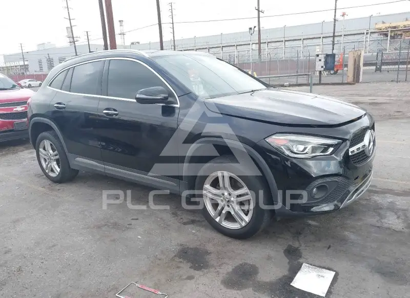 2021 Mercedes Benz GLA 250 photo