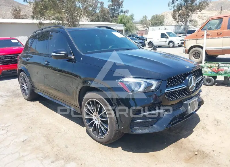 2021 Mercedes Benz GLE 450 фото