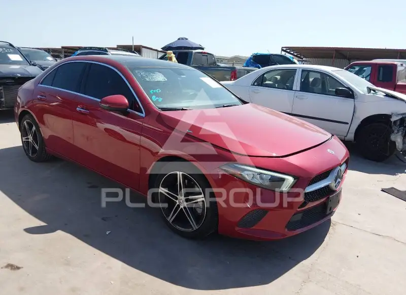 2021 Mercedes Benz A 220 фото