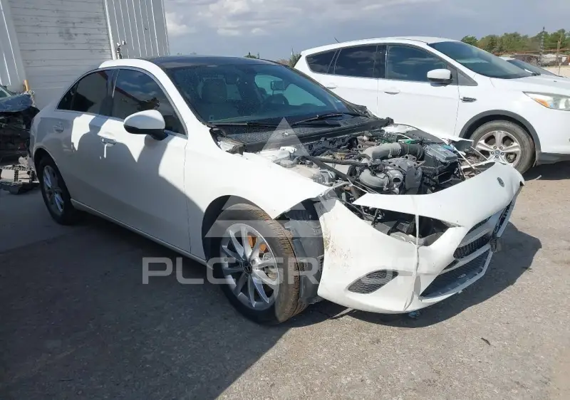 2021 Mercedes Benz A 220 photo