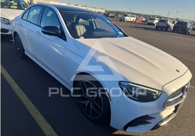 2021 Mercedes Benz E 450 photo