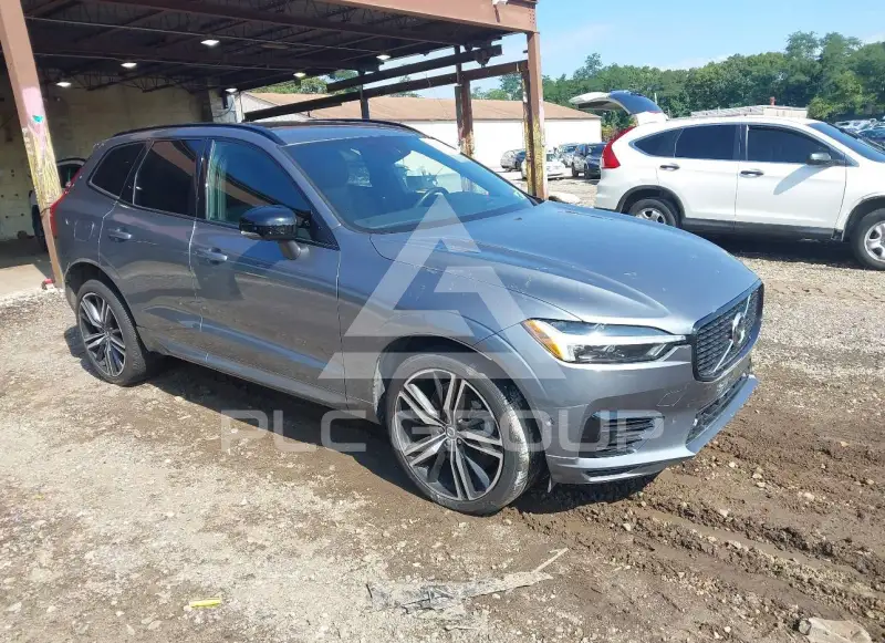 2021 Volvo XC60 фото
