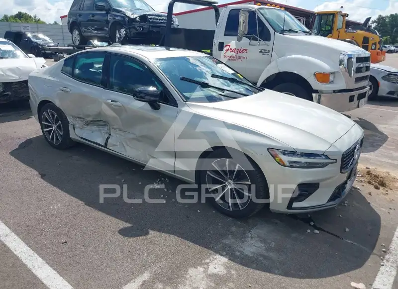 2021 Volvo S60 фото