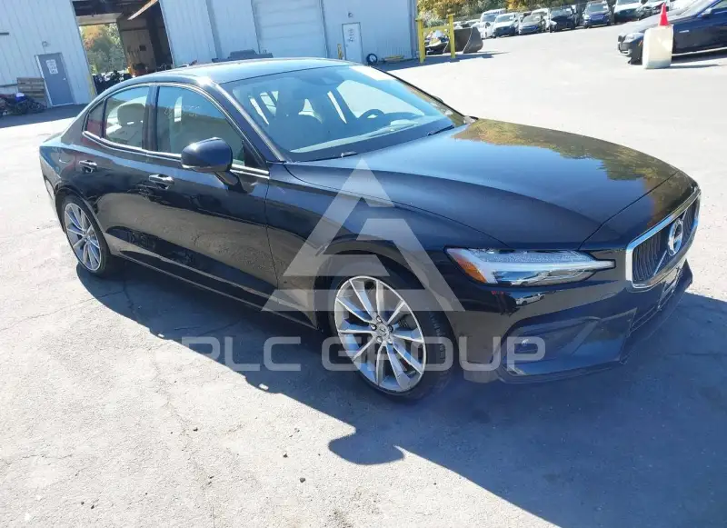 2021 Volvo S60 фото