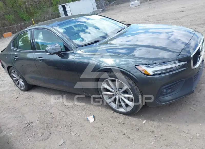 2021 Volvo S60 фото