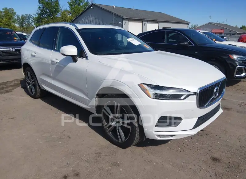 2021 Volvo XC60 фото