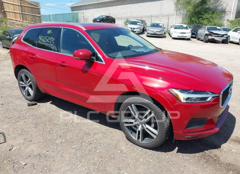 2021 Volvo XC60 photo