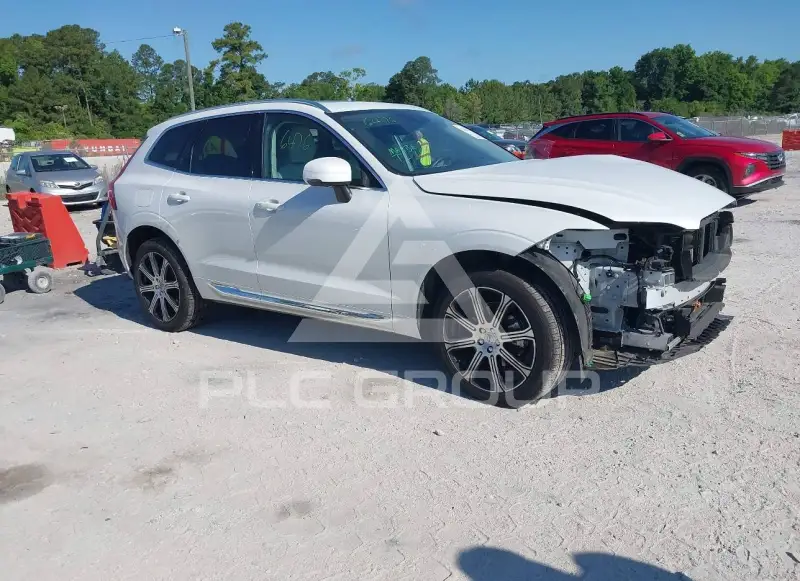 2021 Volvo XC60 фото