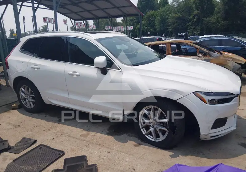 2021 Volvo XC60 фото