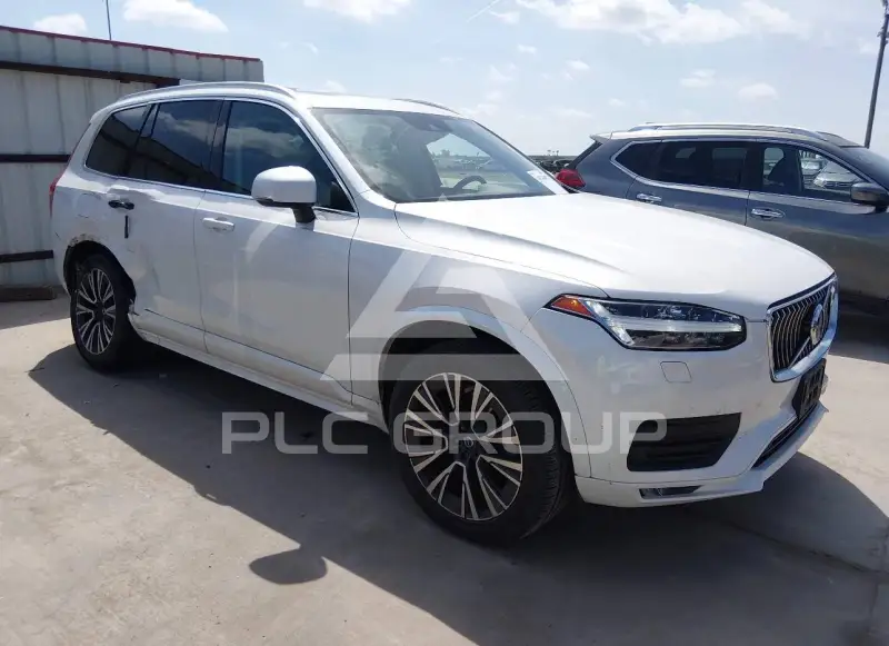 2021 Volvo XC90 фото