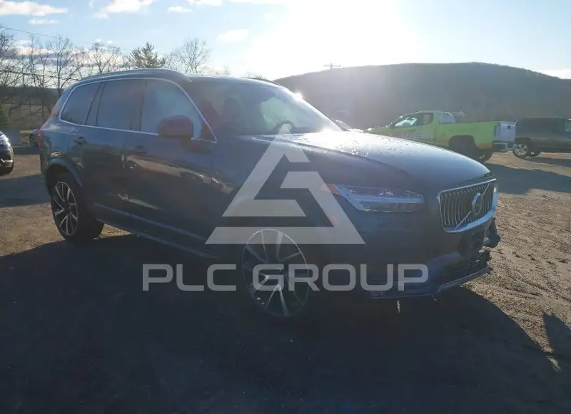 2021 Volvo XC90 фото
